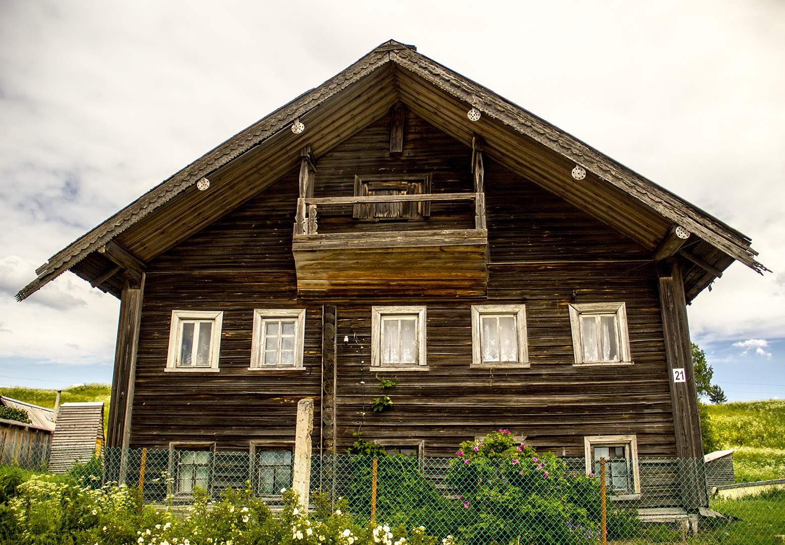 Дом в Маньге